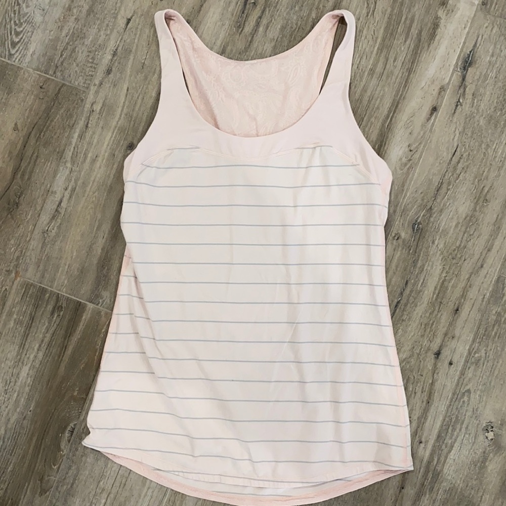Lululemon pink tank